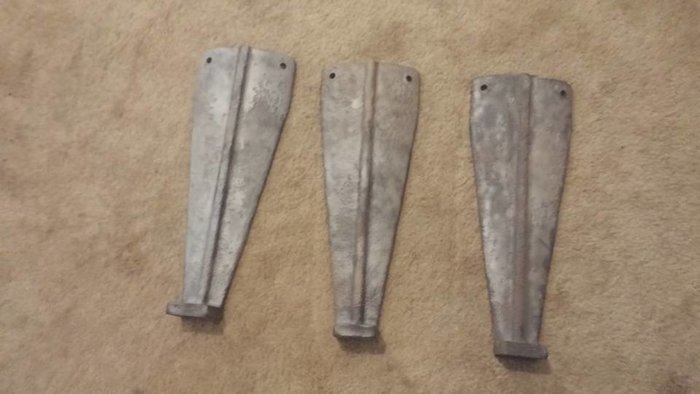 three legs.jpg