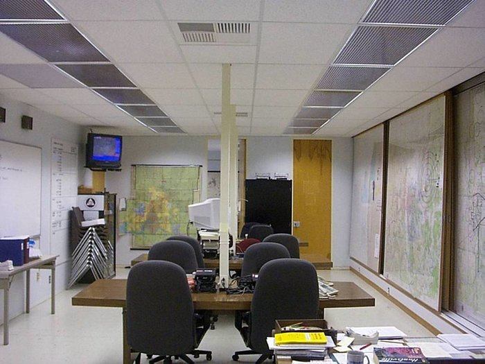 EOCMay2001b.jpg